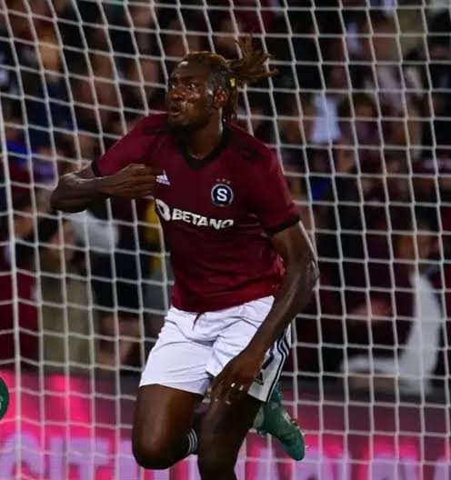 Victor Olatunji fires Sparta Prague into Europa League Group phase