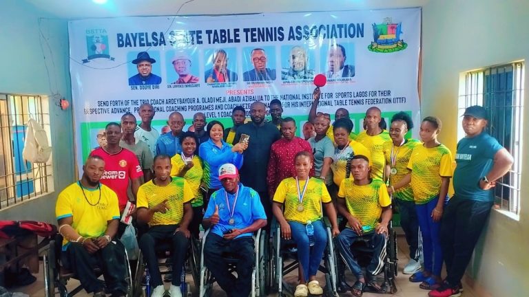 Bayelsa State Table Tennis Chairman Rewards Athletes with Two Hundred Thousand Naira, Presents Cheque of Over Five Hundred Thousand Naira to Coaches for Courses