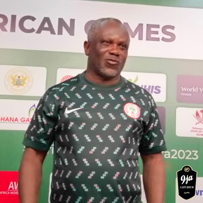 Coach Danjuma Applauds Nasarawa Amazons’ Professionalism