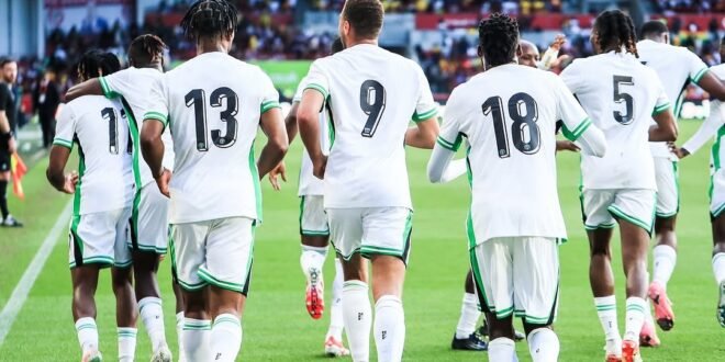 Interests of the giant striker of the Dutch Liga Super Eagles to stop the transfer to the Greek side