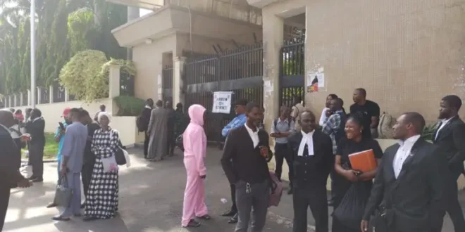 Strike: judicial workers block the judges of the Federal High Courts, the lawyers, the disputes