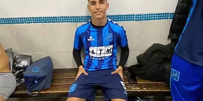 The 18 -year -old Argentine midfielder! Eg during knee surgery