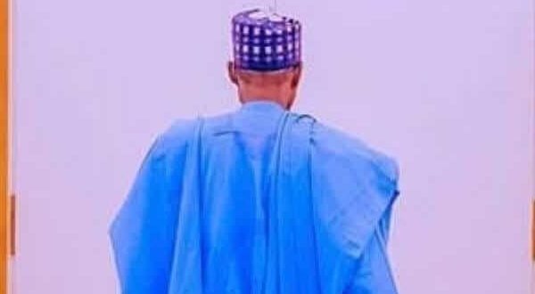 Buhari will be buried in Daura on Monday, Garba Shehu Dì