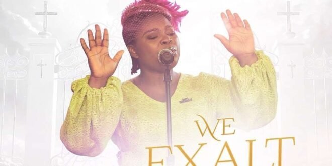 [Music + Video] We exalt you – favors Uzo