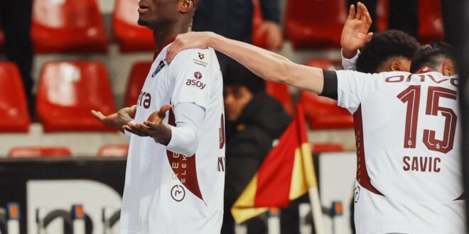 22 goals in 25 games: the most outstanding super striker scores twice