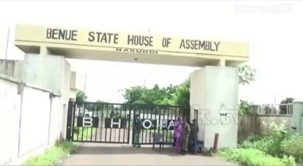 Assembly minority leader Benie dumps PDP, joins Governor Alia in APC