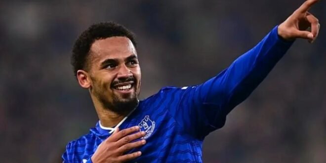 Chelsea were beaten by Everton in their fourth successive defeat