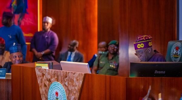 FEC Approves 100% Tip for Retired Federal Public Employees…