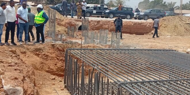 FG road projects aim to open up economic corridors in South East Umahi