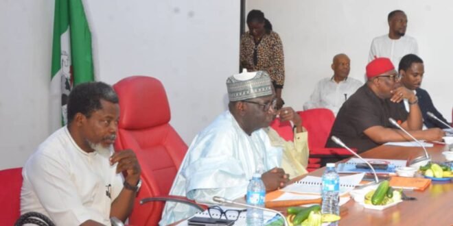 Lawmakers praise telecom sector’s progress as NCC defends ₦472 billion budget proposal for 2026