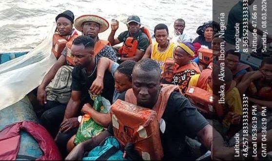 Nigerian Navy foils sea robbery and rescues 16 passengers along Ibaka-Calabar Canal