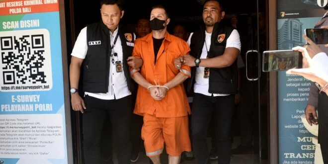 Alleged Scottish crime boss Steven Lyons to be deported to Spain after arrest in Bali | UK News