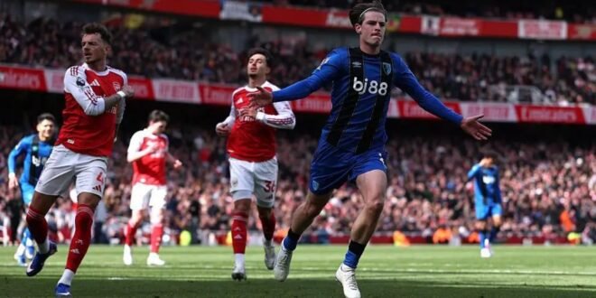 Arsenal’s title hopes were hit by defeat to Bournemouth