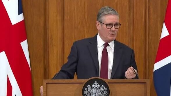 Britain rules out role in Hormuz blockade amid rising tensions