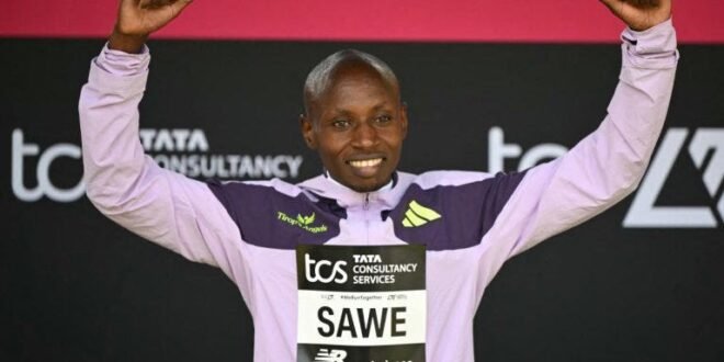 London Marathon: Sawe breaks record in defense of title