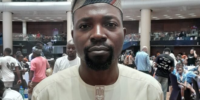 Abdulraheem supports early chess training in Nigeria