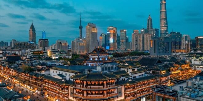 Building smart cities: The promise, obstacles, and the people at the heart of building them