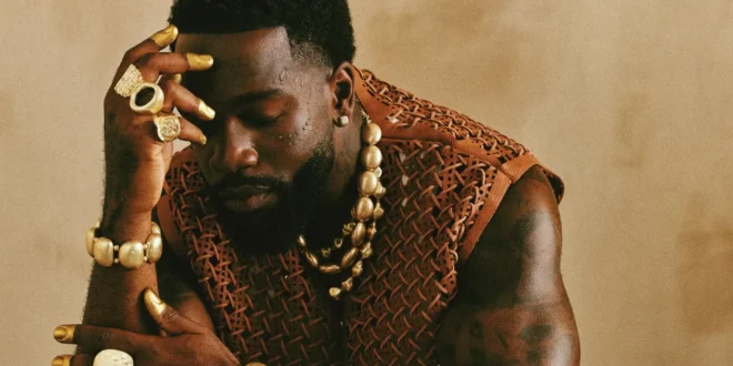 Tayc – MAMAN PRIE ft. RnBoi