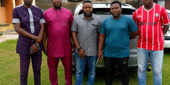 ABS Ilorin FC visits condolences to Gaa Akanbi FC on the death of Umar Faruq