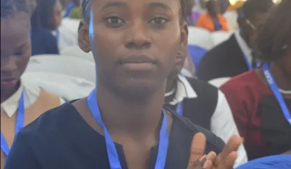 Nigeria’s youngest Chartered Accountant emerged at the age of 16 when FG praised the historic achievements of Osasere Okundaye