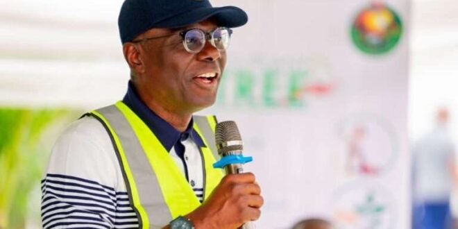 Sanwo-Olu courts investors at Invest Lagos Summit