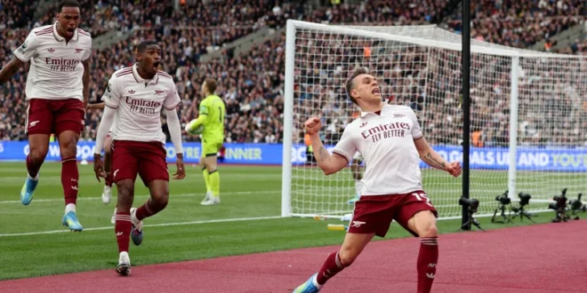 Arsenal winger Trossard signs for Besiktas
