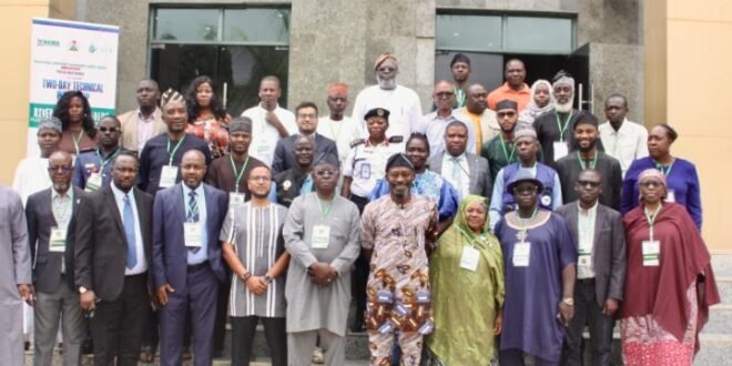 FG launches flood protection pilot project for 100,000 riverine households in 4 high-risk states