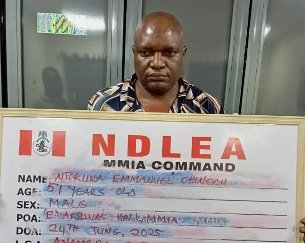 Former national team footballer, fugitive drug boss jailed for cocaine importation