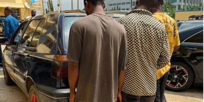 Four policemen set up an illegal checkpoint, extorted N53,000 from the ICPC chairman via POS