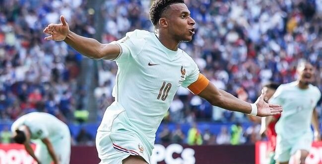 France beats Morocco and reaches the semi-final