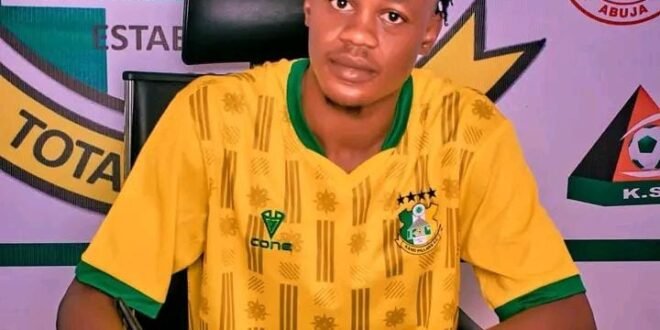NPFL Transfer: Kano Pillars complete the signing of midfielder Abdulraheem Shola from Kwara United