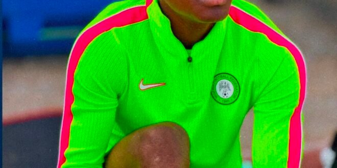 New Super Eagles defender signs contract extension