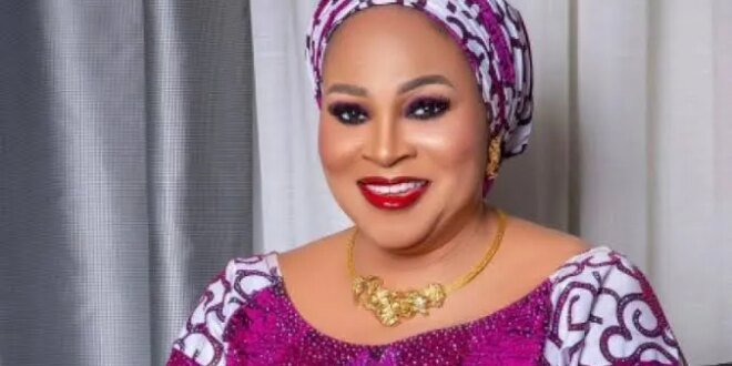 There’s nothing wrong with being called a ‘gold digger’, actress Bukky Wright tells women