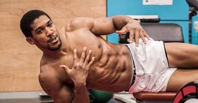 Anthony Joshua exercises in gruesome workout with ‘ancient stretching technique’