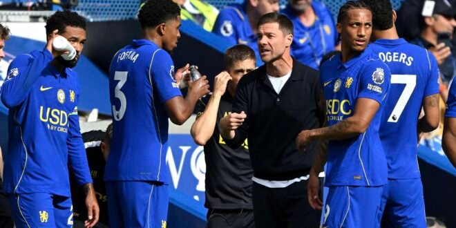 Chelsea’s defensive struggles worry Alonso