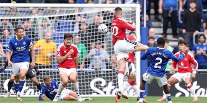 EPL: Everton snatches a late equalizer against Manchester United