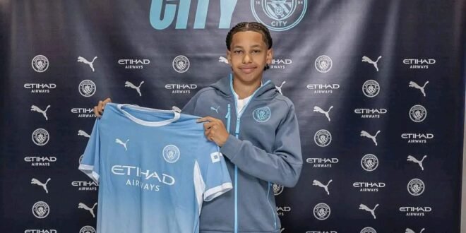 Nigerian youngster Elo Onuchukwu joins the Manchester City Academy from Leicester City
