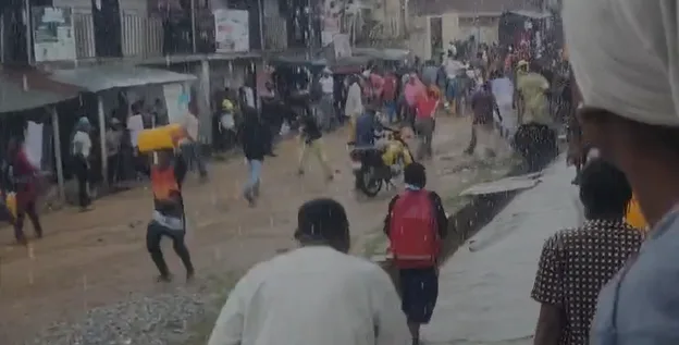Osogbo residents looted food warehouse after operators of cheap food scheme disappeared