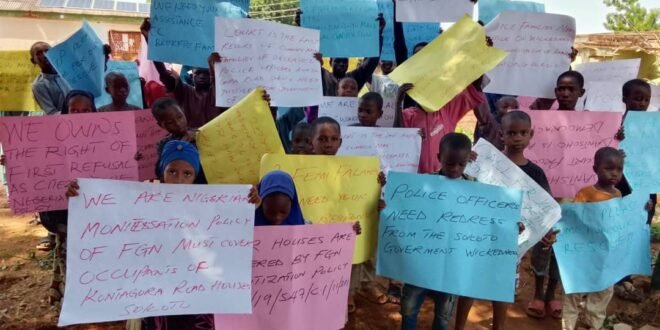 Police families protest against demolition of Sokoto neighborhoods