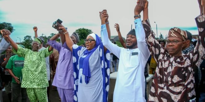 “She lives among us” – Obantoko residents pledge massive votes for Adebutu, Kolapo