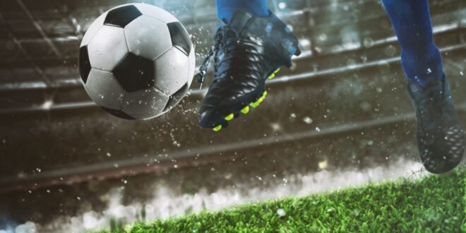The five best footballers in the history of Mozambique