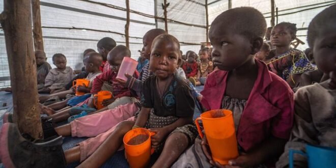 The response to Ebola in eastern Congo must include food aid, says WFP