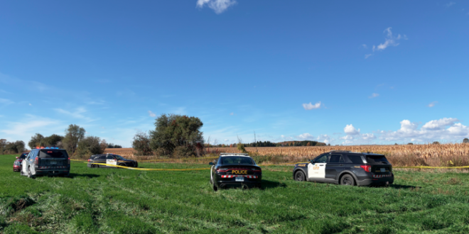 2 dead after plane crash, fire near Fergus, Ontario.