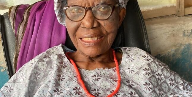 Alhaja Ayisat Omofemi Alao dies at 89
