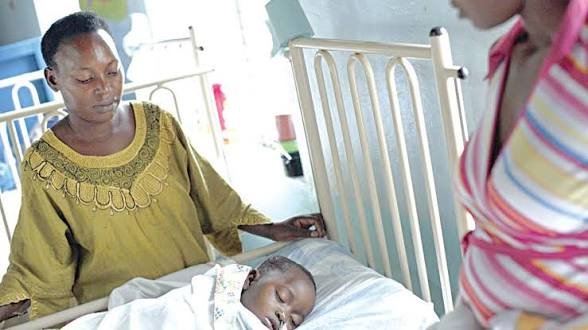 An expert warns against confusing childhood fever with malaria