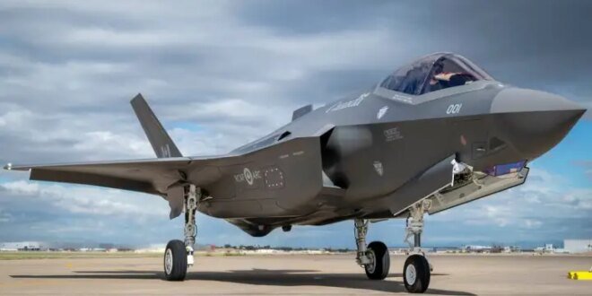 Canada receives first F-35 jets from US as full order still under review – National