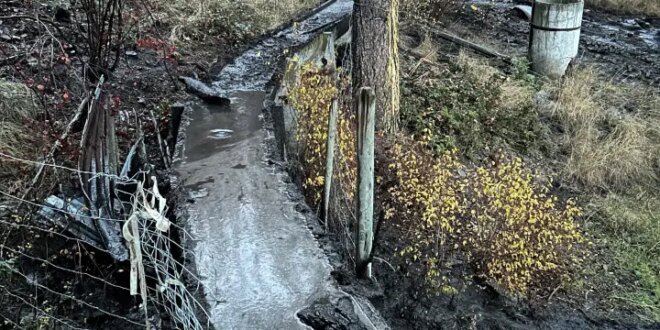 Summer mudslides are causing concern after bushfires left the slopes vulnerable – the Okanagan