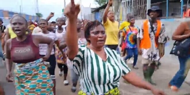 Tension at Waterside Over Market Tables