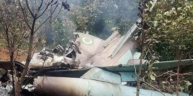 Updated: NAF confirms military plane crash in Ondo with 32 feared dead – THIS