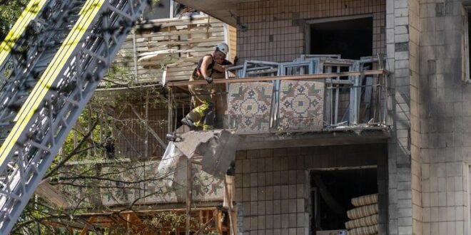 World News Brief: Russian attacks continue in Ukraine, Gaza residents take shelter in flood-prone areas, protect eye health